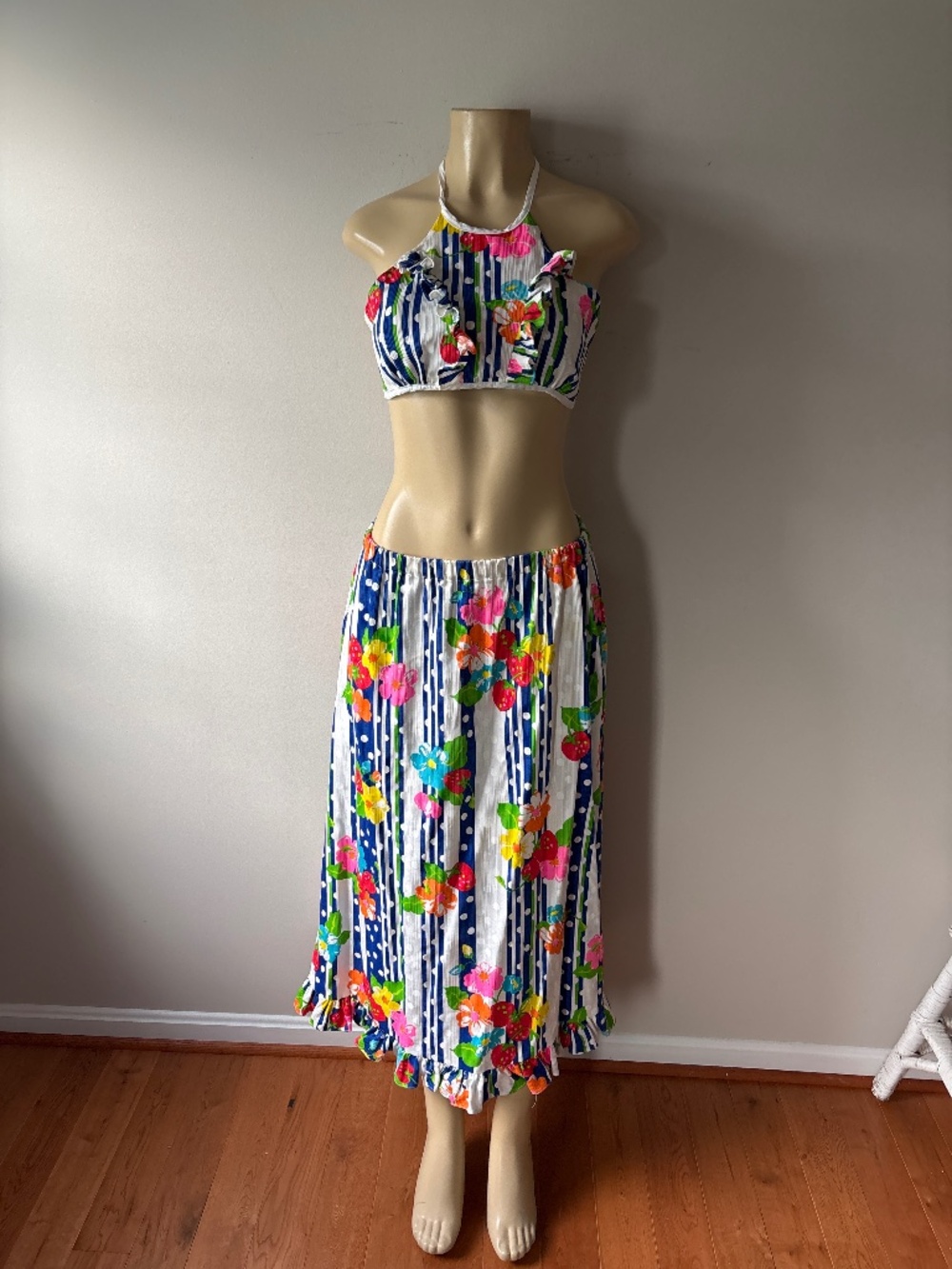 Vintage 70’s Tropical  Print Maxi Skirt And Halter Top Liberty House Hawaii S/ M